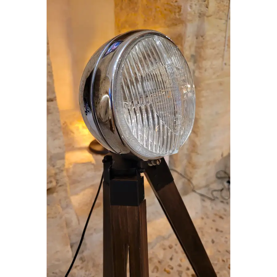 11B, Reine de 1939– Lampe artisanale | Sol’Art